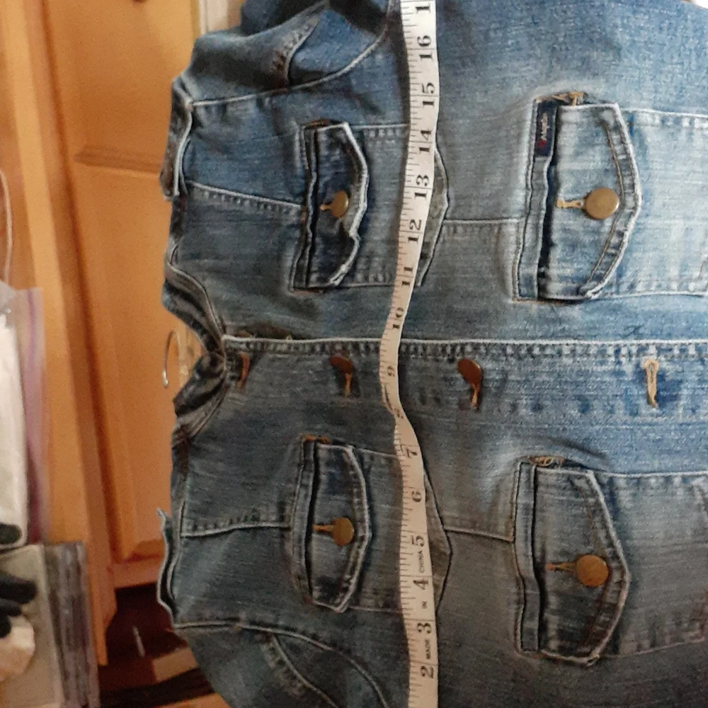 Jacket - Picture 5 of 8